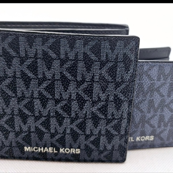 Michael Kors 2 n 1 - Picture 2 of 8
